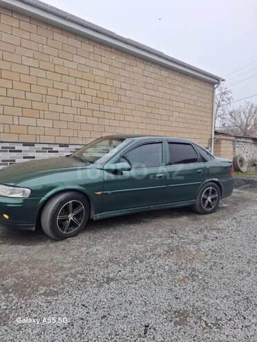 Opel Vectra 1997, 289,500 km - 1.8 l - İmişli