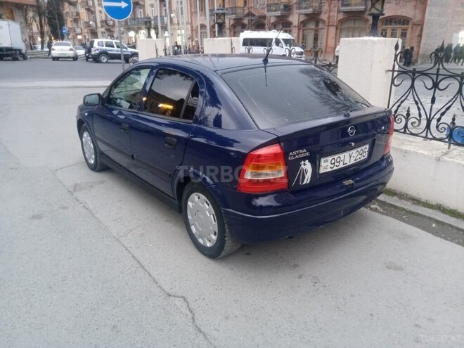 Opel Astra 2006, 346,197 km - 1.4 l - Şəki
