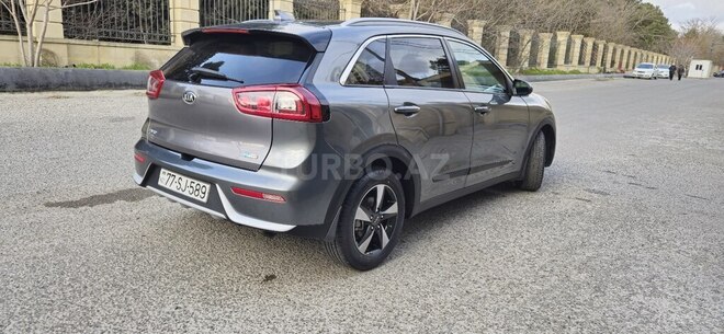 Kia Niro 2017, 97,600 km - 1.6 л - Bakı