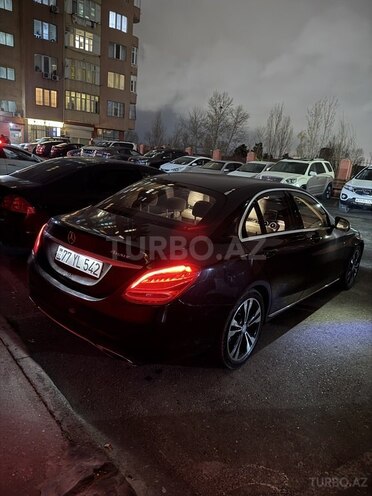 Mercedes C 300 4MATIC 2015, 175,000 km - 2.0 l - Bakı