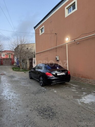 Mercedes C 300 4MATIC 2015, 175,000 km - 2.0 l - Bakı