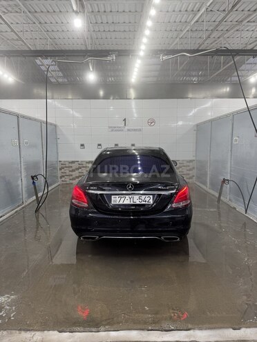 Mercedes C 300 4MATIC 2015, 175,000 km - 2.0 l - Bakı