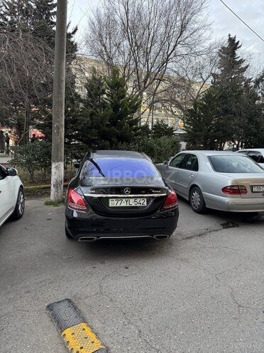 Mercedes C 300 4MATIC 2015, 175,000 km - 2.0 l - Bakı