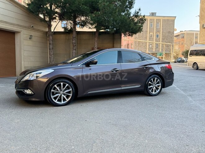 Hyundai Grandeur 2015, 190,000 km - 2.2 л - Bakı