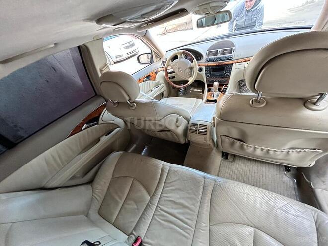 Mercedes E 320 2003, 270,000 km - 3.2 л - Bakı