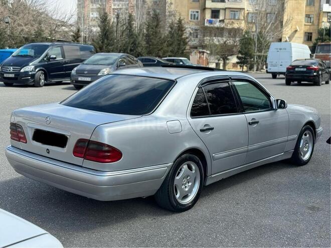 Mercedes E 230 1995, 430,000 km - 2.3 l - Bakı
