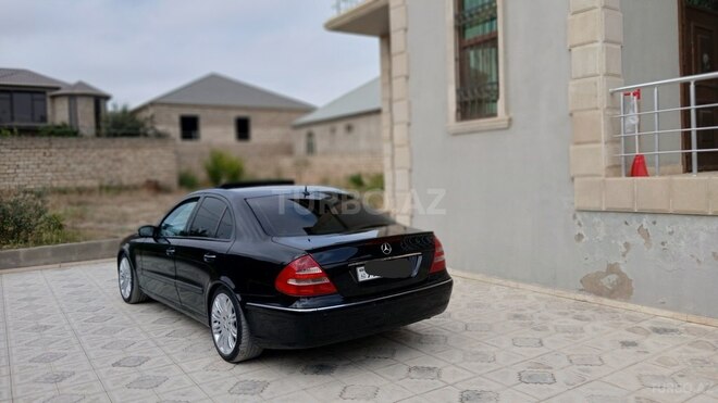 Mercedes E 320 2003, 270,000 km - 3.2 л - Bakı