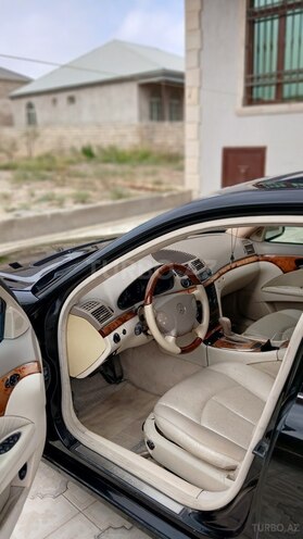 Mercedes E 320 2003, 270,000 km - 3.2 л - Bakı