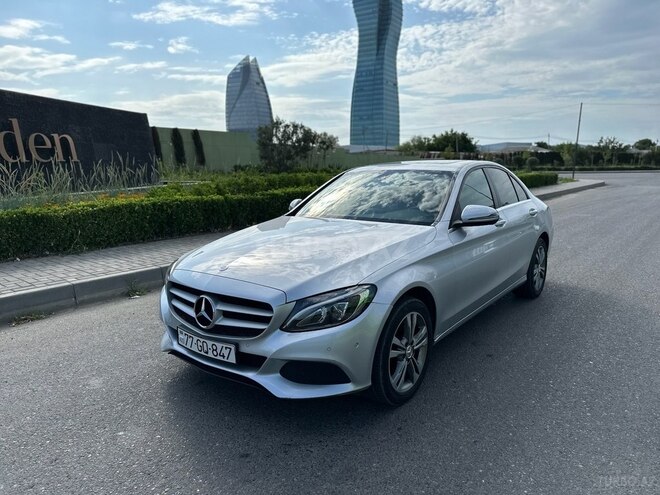 Mercedes C 200 d 2015, 62,500 km - 1.6 l - Bakı