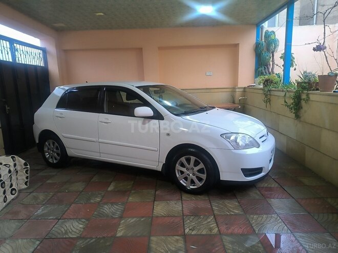 Toyota Corolla 2006, 227,000 km - 1.4 l - Bakı
