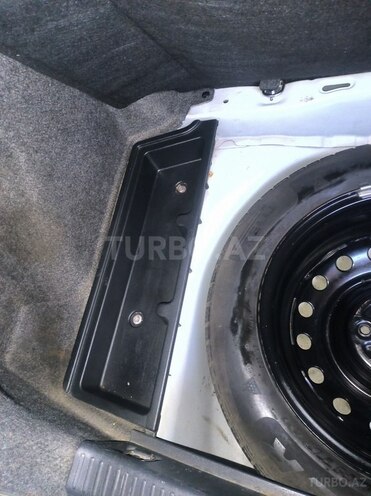 Toyota Corolla 2006, 227,000 km - 1.4 l - Bakı