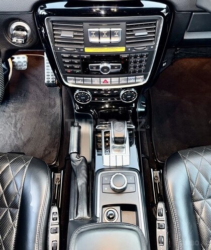 Mercedes G 63 AMG-43