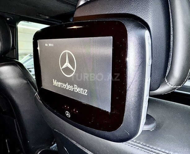 Mercedes G 63 AMG-45