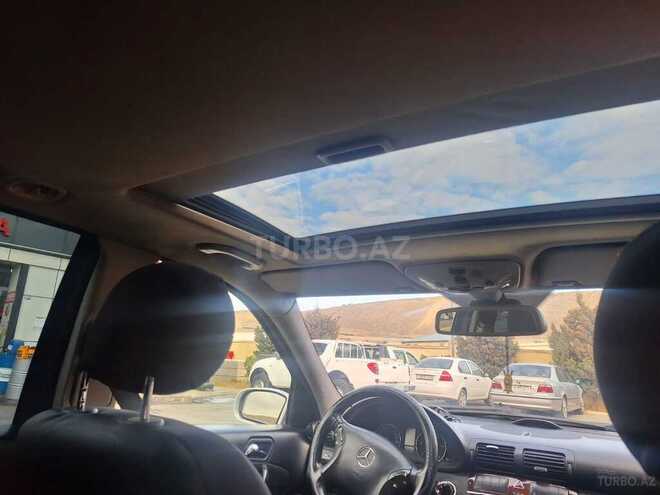 Mercedes C 220 d 2005, 370,000 km - 2.2 л - Bakı