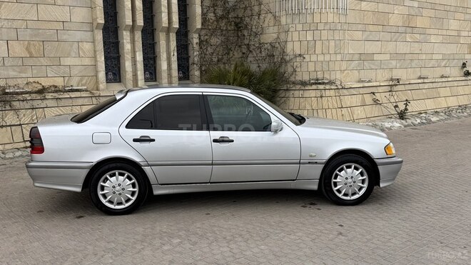Mercedes C 220 d 1999, 420,000 km - 2.2 l - Bakı