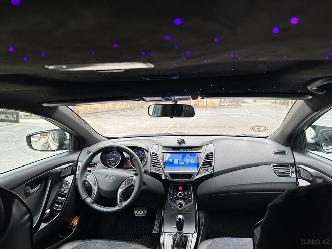 Hyundai Elantra 2014, 215,652 km - 1.8 l - Şirvan