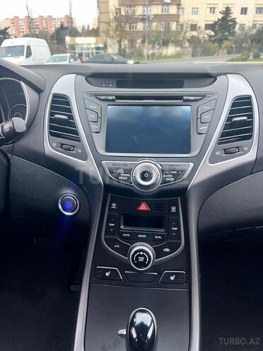 Hyundai Avante 2015, 152,000 km - 1.6 л - Bakı