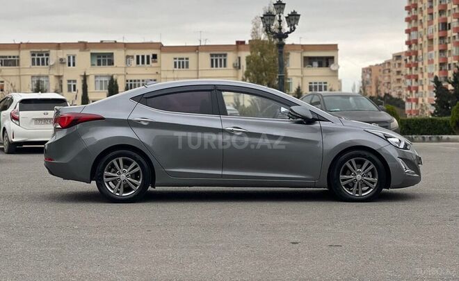 Hyundai Avante 2015, 152,000 km - 1.6 л - Bakı