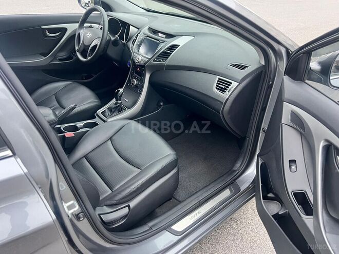 Hyundai Avante 2015, 152,000 km - 1.6 л - Bakı