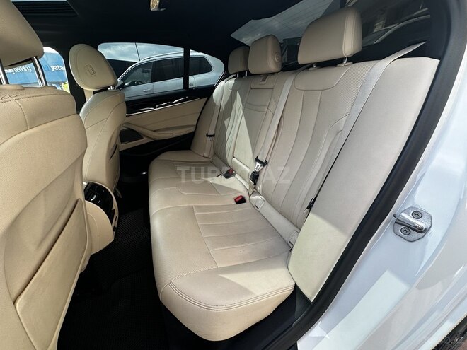 BMW 530-17