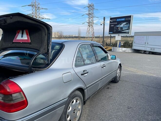 Mercedes C 220 1994, 205,000 km - 2.2 l - Bakı