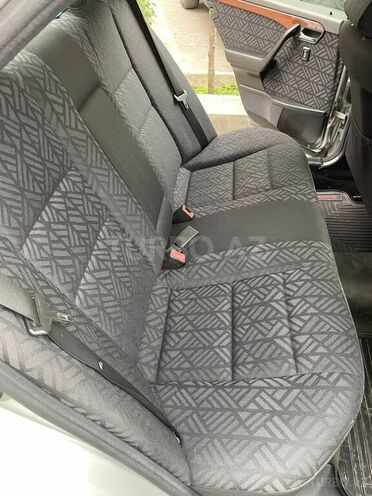 Mercedes C 220 1994, 205,000 km - 2.2 l - Bakı
