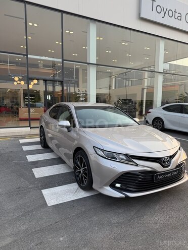 Toyota Camry 2018, 124,700 km - 2.5 l - Gəncə