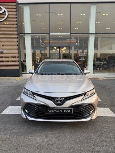 Toyota Camry 2018, 124,700 km - 2.5 l - Gəncə