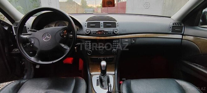 Mercedes C 240 2002, 239,000 km - 2.4 л - Sabirabad