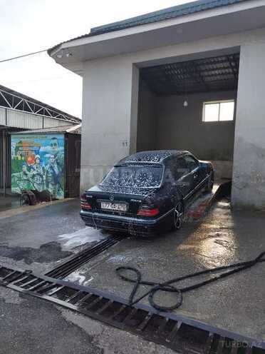 Mercedes C 240 1997, 519,302 km - 2.4 l - Quba