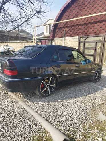 Mercedes C 240 1997, 519,302 km - 2.4 l - Quba