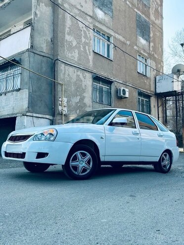 LADA (VAZ) Priora 2011, 125,000 km - 1.6 l - Gəncə