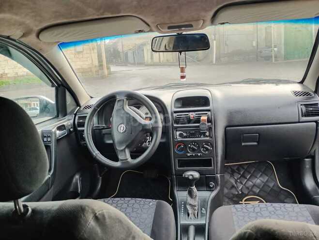 Opel Astra 2001, 237,000 km - 1.6 l - Bakı