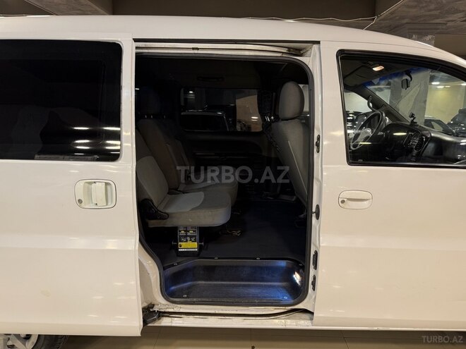 Hyundai H-1-11