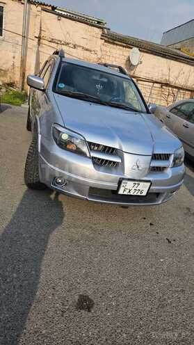 Mitsubishi Airtrek-4