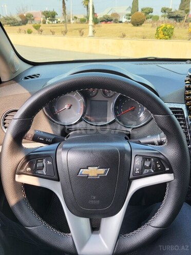 Chevrolet Cruze-8