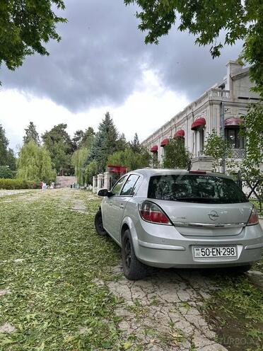 Opel Astra 2010, 180,000 km - 1.4 l - Bakı