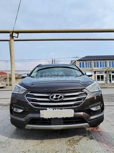 Hyundai Santa Fe-1