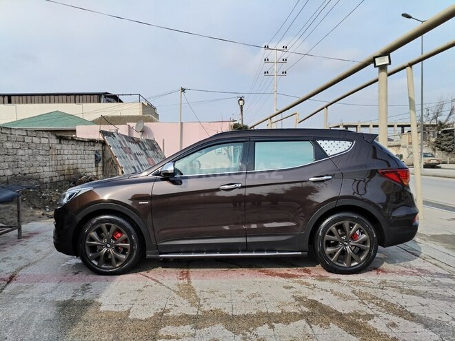 Hyundai Santa Fe-13