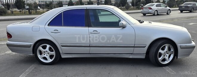 Mercedes E 270 2000, 348,000 km - 2.7 l - Bakı