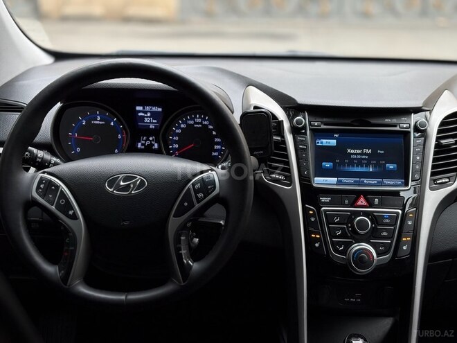 Hyundai i30 2016, 187,500 km - 1.6 л - Bakı