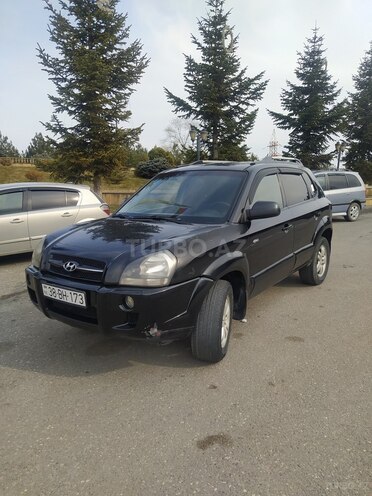 Hyundai Tucson 2007, 134,000 km - 2.0 l - Qusar