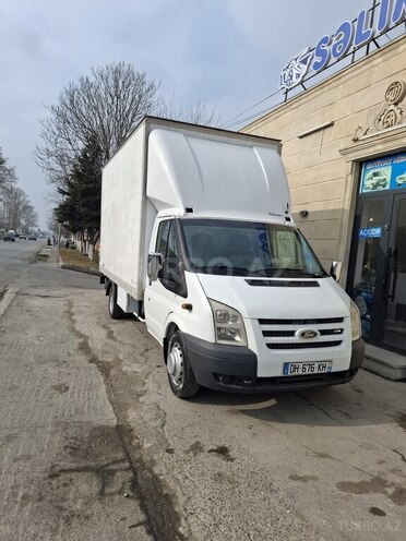 Ford Transit-1