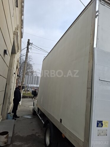 Ford Transit-6