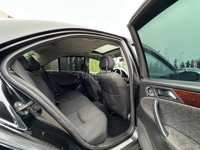 Mercedes C 240 2000, 222,000 km - 2.4 l - Salyan