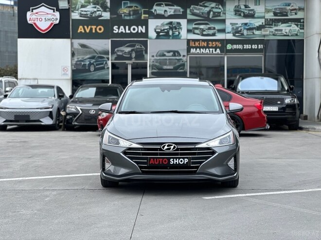 Hyundai Elantra 2018, 98,000 km - 2.0 l - Bakı