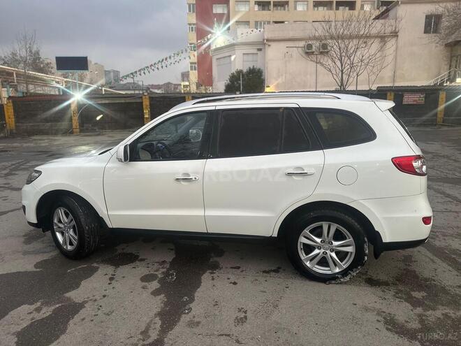 Hyundai Santa Fe-3