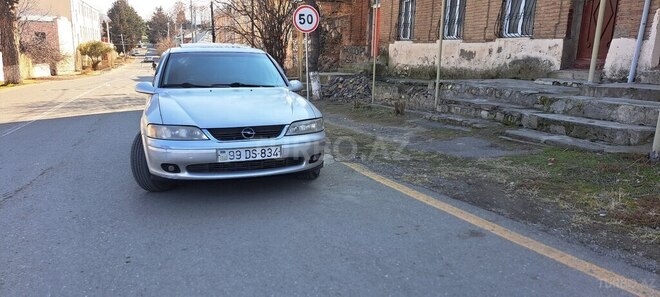Opel Vectra 2000, 153,000 km - 2.0 l - Qazax