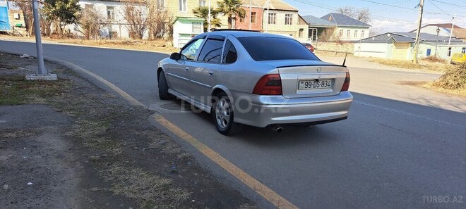 Opel Vectra 2000, 153,000 km - 2.0 l - Qazax
