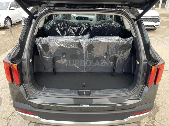 Kia Sorento-12